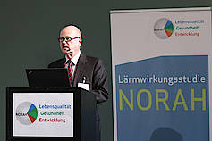 Prof. Dr. Thomas Eikmann, Leiter Blutdruckstudie (Universität Gießen)